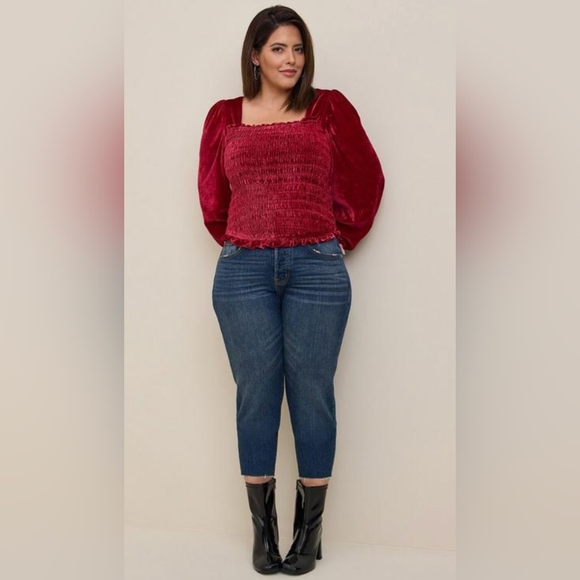 Torrid NWT, Red Velvet, Smocked, Blouson Sleeve, Crop Top, Size 4X - Picture 10 of 11